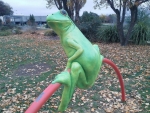 BIG GREEN FROG SCULPTURE