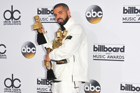 DRAKE - actor, producer, singer, songwriter