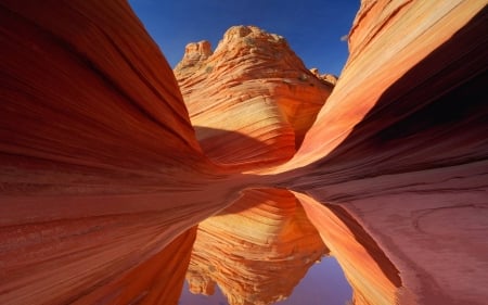 canyon reflection - cool, reflection, canyon, fun, desert, nature