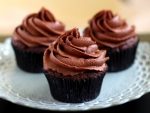 chocolate cream cupcakes