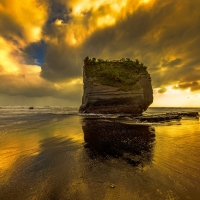 Big Rock on the Beach