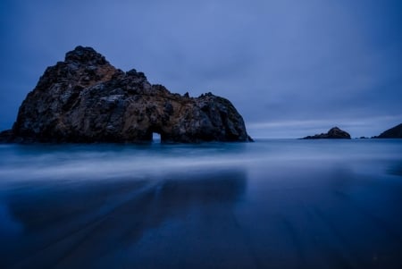 Keystone Rock in Big Sur - California, Nature, Clouds, Oceans, Beaches, Rocks, Sky, Sea