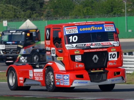 renault formula race truck - truck, renault, race, formula