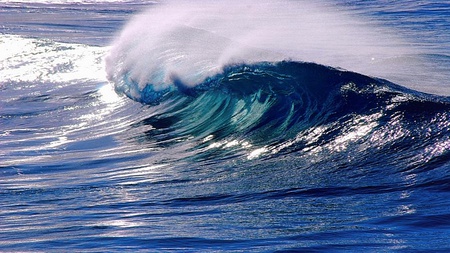 Rushing Blue Wave - breezing, power, cool, beauty, rushing, awesome