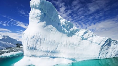 Amazing Iceberg - clouds, ice, white, winter, nature, ocean, iceberg, sky