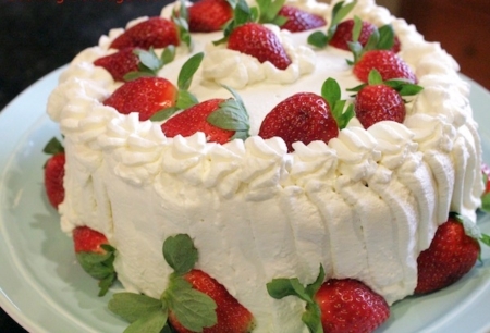 Happy Birthday Cake - absract, photography, white, cake, strawberries, red, green, birthday, happy