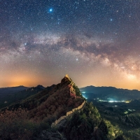 The Summer Triangle over the Great Wall