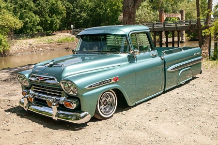 1959-Chevrolet-Apache