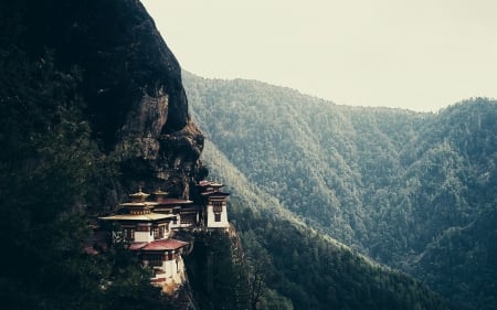 Tibetian Monastery - mountains, building, landscape, asia