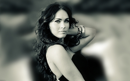 Megan Fox - black, Megan Fox, white, woman, girl, bw, actress