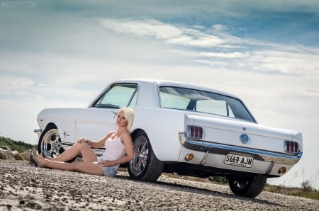 Classic White - ford, blonde, model, mustang