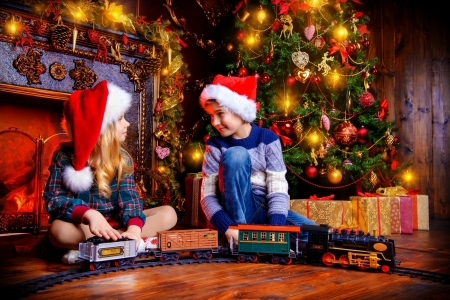 Merry Christmas! - hat, girl, room, children, copil, toy, tree, christmas, boy, santa, train, craciun, red