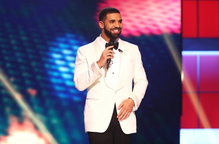 DRAKE - actor, producer, singer, songwriter