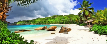 Seychelles - relax, summer, beach, island, paradise, hut, sky, clouds, palms, beautiful, sea, ocean, rest, stones, Seychelles, tropics, panorama, sands, bay