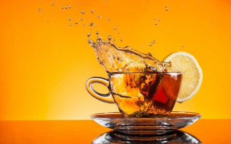 Cup of tea - splashing, hot, cup, lemon