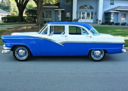 1956 Ford Fairlane Town Sedan