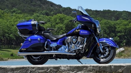 2018-Roadmaster - Bike, Chrome, 2018, Blue