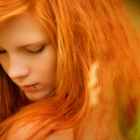 Model--With--Red-Hair-And-Green-Eyes-4