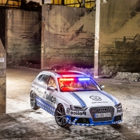 2015-Audi-Rs-4-Avant-Police