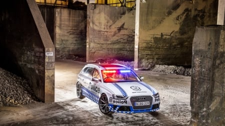 2015-Audi-Rs-4-Avant-Police - Lights, Audi, White, Police