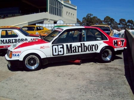 1980 HDT V8 COMMODORE....PETER BROCK