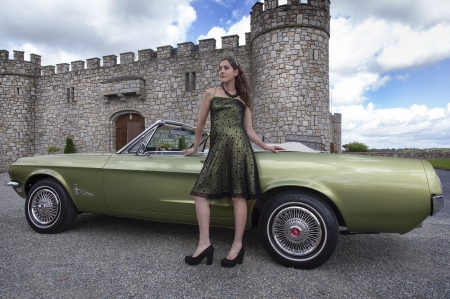 Classic N Green - ford, outdoors, model, castle