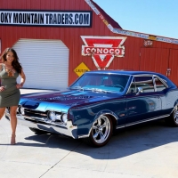 1967 Oldsmobile Cutlass 442 Clone 425 Engine and Girl