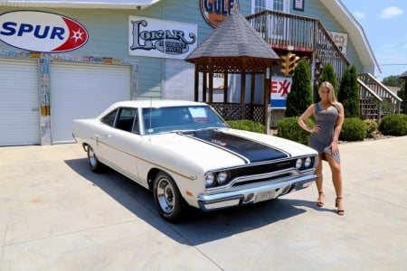 1970 Plymouth Road Runner 440 Six Pack and Girl - girl, six, road, pack, runner, plymouth, car, 440, muscle, old-timer