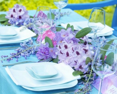 Beautiful Flowers - bloom, flowers, table, plate