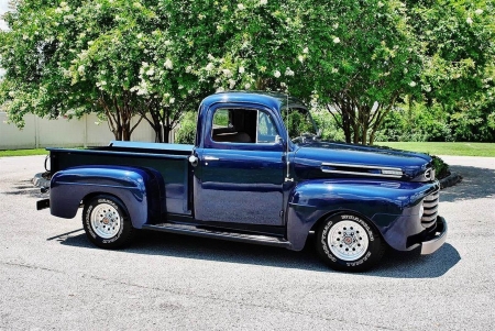 1949 Ford F-1 Custom Pickup 302 V8 - v8, 302, pickup, custom, truck, old-timer, ford, f-1