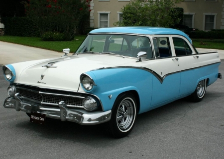 1955 Ford Fairlane Town Sedan - Car, Ford, Sedan, Fairlane, Town, Old-Timer