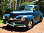 1946 Ford Deluxe Coupe