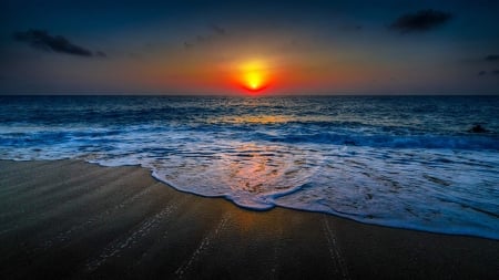 Sunset on the Beach - nature, sky, ocean, beach, sunset, sea, waves