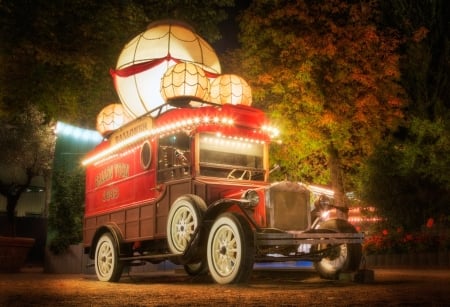 Steampunk Ballon Wagon - oldblloons, car, lights, night, art