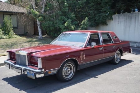 1982 Lincoln Continental Mark VI Signature Series - Car, Red, Mark VI, Lincoln, Old-Timer, Continental, Series, Signature