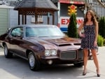 1971 Pontiac GTO 400 and Girl