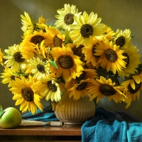 Still life with sunflowers