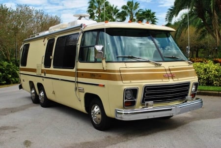 1977 GMC Elaganza II - elaganza ii, gmc, van, old-timer