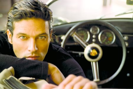 Gabriel Garko - handsome, gabriel garko, car, man, actor, retro