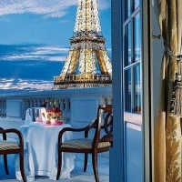 Vacations on Paris terrace