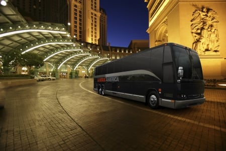 luxbus america airport shuttle