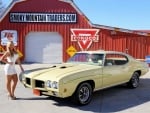 1970 Pontaic GTO Judge 400 and Girl