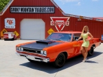 1969 Dodge Super Bee M Code 440 Six Pack A12 and Girl