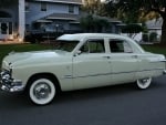 1951 Ford Custom Deluxe Fordor