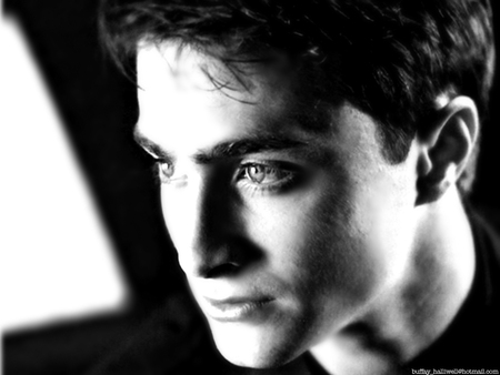 Daniel Radcliffe - radcliffe, harry potter, daniel radcliffe, british, dan, black and white, daniel, english