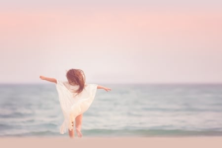 Little girl - dainty, pretty, pink, pure, child, fair, princess, face, nice, bonny, kid, childhood, beauty, baby, Hair, Belle, comely, white, nature, sunset, cute, wallpaper, people, beach, blonde, sky, DesktopNexus, sightly, beautiful, photography, sea, run, girl, lovely, sweet, little, adorable