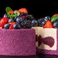 Delicious Berry Cake