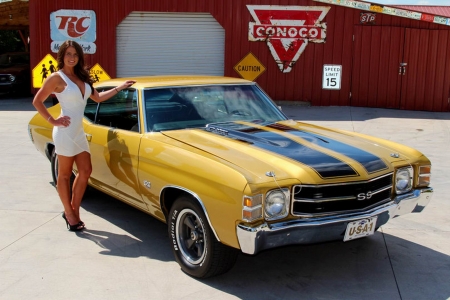 1971 Chevy Chevelle SS 454 Muncie 4 Speed 12 Bolt and Girl - 12 Bolt, Muscle, Car, 4-Speed, Girl, Chevelle, Muncie, SS, Old-Timer, Chevy, 454