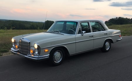 1971 Mercedes-Benz 280SE 4-Speed - Car, Mercedes, 280SE, Old-Timer, Benz, 4-Speed, Luxury