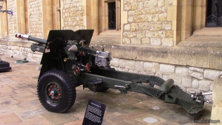 Tower of London Weapon